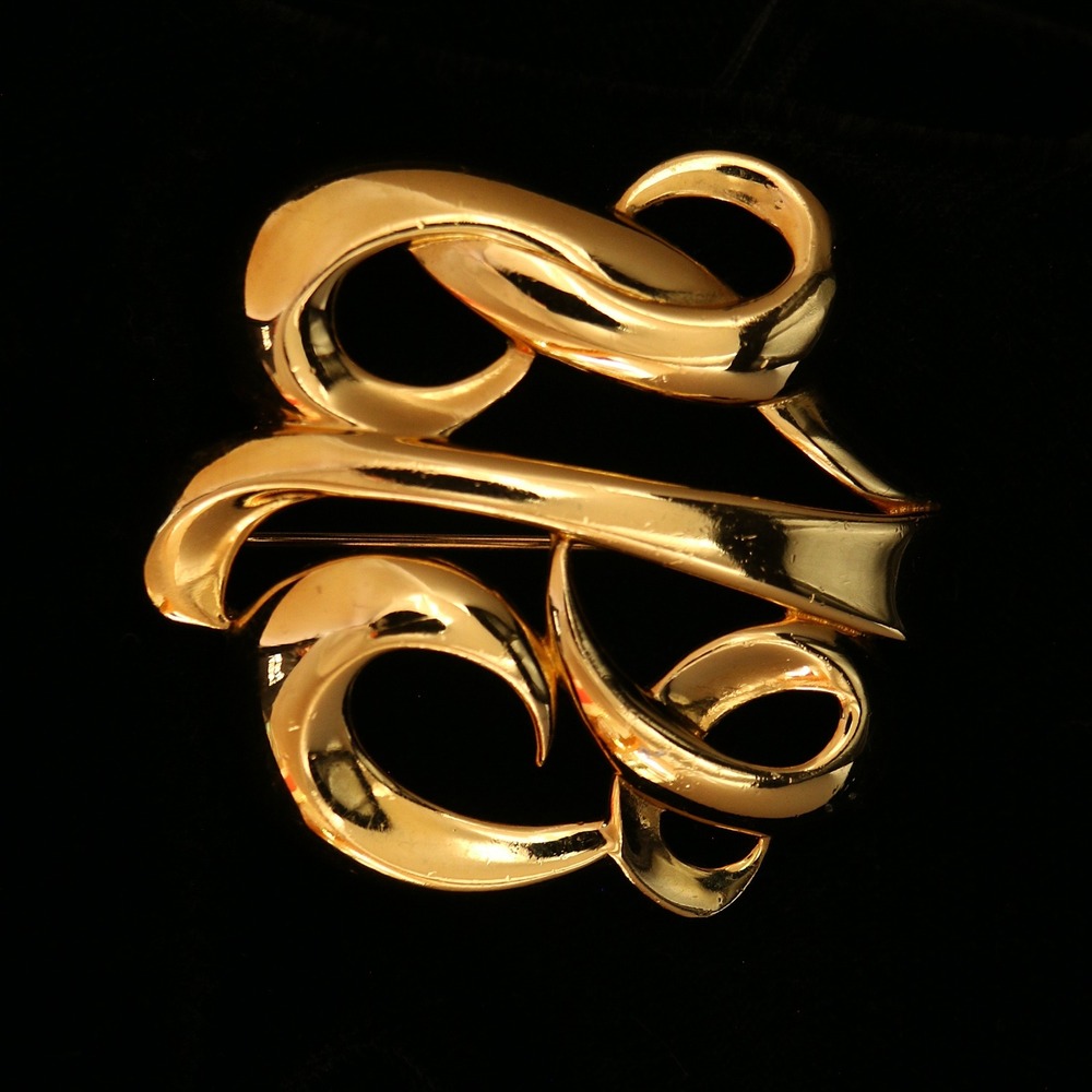 Monet Vintage Gold Tone Abstract Ribbon Brooch Pin Openwork Modernist Design